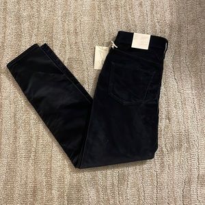 NWT velveteen feel black high rise skinny